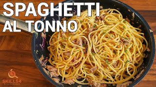 Spaghetti al Tonno  Nudeln mit Thunfisch [upl. by Aleik]