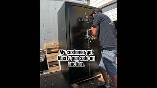 My customer got liberty gun safe on auction storge unit auction gunsafe liberty libertysafe [upl. by Cloris309]