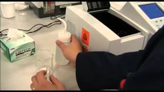 Using a Shimadzu spectrophotometer [upl. by Htebasile136]