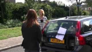 20130827 Gerechtsdeurwaarder vangt bot bij politie [upl. by Guthry]