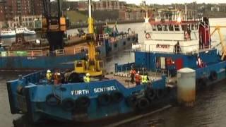 Gateshead Millenium Bridge Bollard Removal 16th February 2012 [upl. by Nuri]