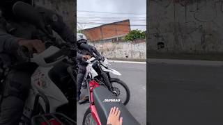 Abordagem padrão 😂 opa opa guigrau essa moto é boa xracing shortes grau inscrevase [upl. by Fokos]