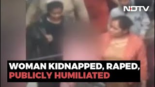 Video Womans Face Blackened Paraded Hit By Women In Delhi Amid Cheers [upl. by Benkley]