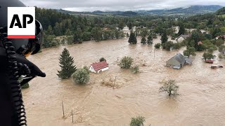 Poland PM Donald Tusk declares state of natural disaster after heavy flooding [upl. by Glynas]