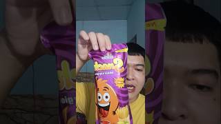 Review snack khoai tây sấy giòn shorts [upl. by Eiramnwad]