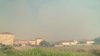 Incendie dans les PyrénéesOrientales  un homme en garde à vue 8 pompiers blessés [upl. by Dyrraj]