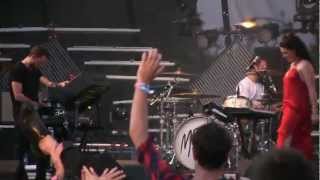 M83 quotMidnight Cityquot AMAZING LIVE VERSION 1080p HD Live at Lollapalooza 832012 [upl. by Jillie670]