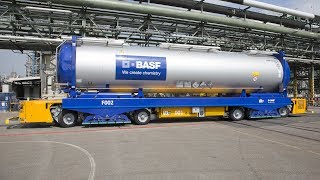 Erstes automatisch fahrendes Fahrzeug bei BASF in Ludwigshafen [upl. by Airtal]