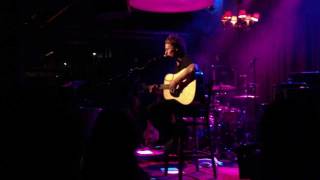 Ben Howard  Bones  Live  Papiersaal 14112011 [upl. by Howarth]