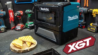 NEW Makita Microwave  XGT 40V Max MW001G [upl. by Amargo]