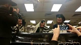 Rubashkin recites emotional Hagomel Blessing [upl. by Aicek]