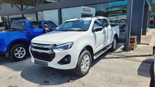 Isuzu Dmax 19 or 30 Facelift Test Drive 19 Premium [upl. by Moore]