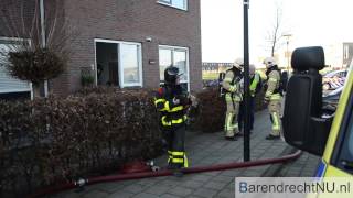 JF HD Keukenbrand Vrijenburglaan Barendrecht 28122013 [upl. by Opal124]