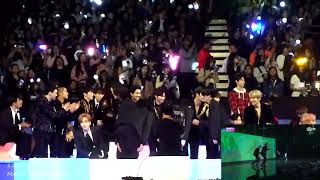 171201 MAMA in HK react to BTS Cypher 4 Mic Drop EXO Super Junior Taemin Wanna One NCT etc [upl. by Amliv]