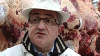 Spécial Boeuf  visite du Pavillon de la viande à Rungis [upl. by Vitus]