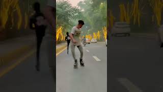 Lahore Skater￼ basharat 46😎⛸️⛸️😎⛸️ [upl. by Vrablik69]