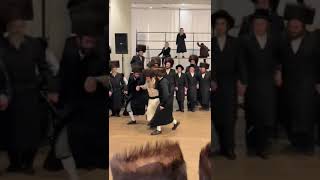 Spinka Rabbi dancing at his grandsons wedding [upl. by Lachman21]