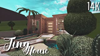 ROBLOX  Welcome to BLOXBURG Tiny House 14k only [upl. by Bank]