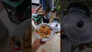 Ketupat Sayur Panggul 2024 ketupatsayur kuliner streetfood shortvideo shortsvideo breakfast [upl. by Whyte]