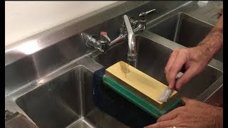 How To Sharpen Your Razor In 3 Minutes [upl. by Gnauq]