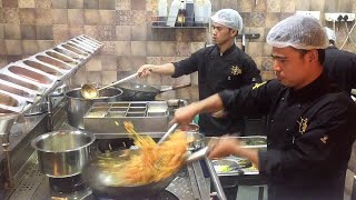 Fastest Chinese food Noodles chef in the world [upl. by Hoenack602]