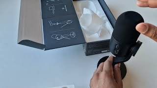 Logitech G Yeti GX unboxing [upl. by Remliw300]