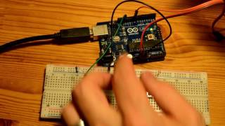 Les 4 arduino de drukknop en een bewegingsdetector  Ohm My God [upl. by Eilyab779]