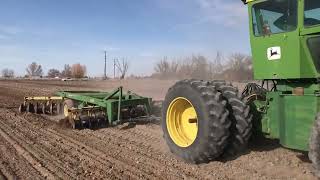 Discing with John Deere 7520 and harrow [upl. by Gerdy277]