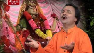 Hemant Chauhan  Namami Devi Momai Mata  Momaimaa Aya RIddhi Siddhi Laya Re [upl. by Debera12]