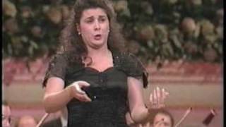 Cecilia Bartoli 1994  From quotLa Sonnambulaquot Bellini [upl. by Drus]