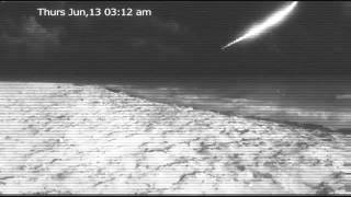 Giant Diving Fireball Over Gulf of Mexico 2012 [upl. by Anawd]