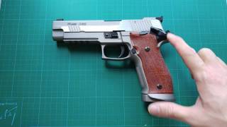 quotCybergun  KWCquot quotSig Sauerquot quotP226 XFivequot CO2 airsoft introduction and first impression [upl. by Marciano]