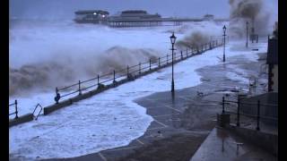 Tidal Surge at Cromer [upl. by Janey]