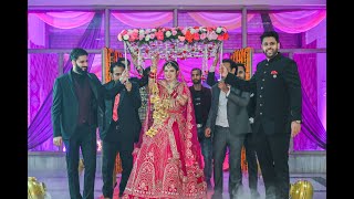 Bride Entry Dance  Indian Wedding 2022  Sajna tere liye sajna  Group Dance  Varmala Ceremony [upl. by Llewol550]