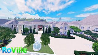 Casa dei lemoni  Home Tour With House Code  Roblox RoVille [upl. by Knarf]